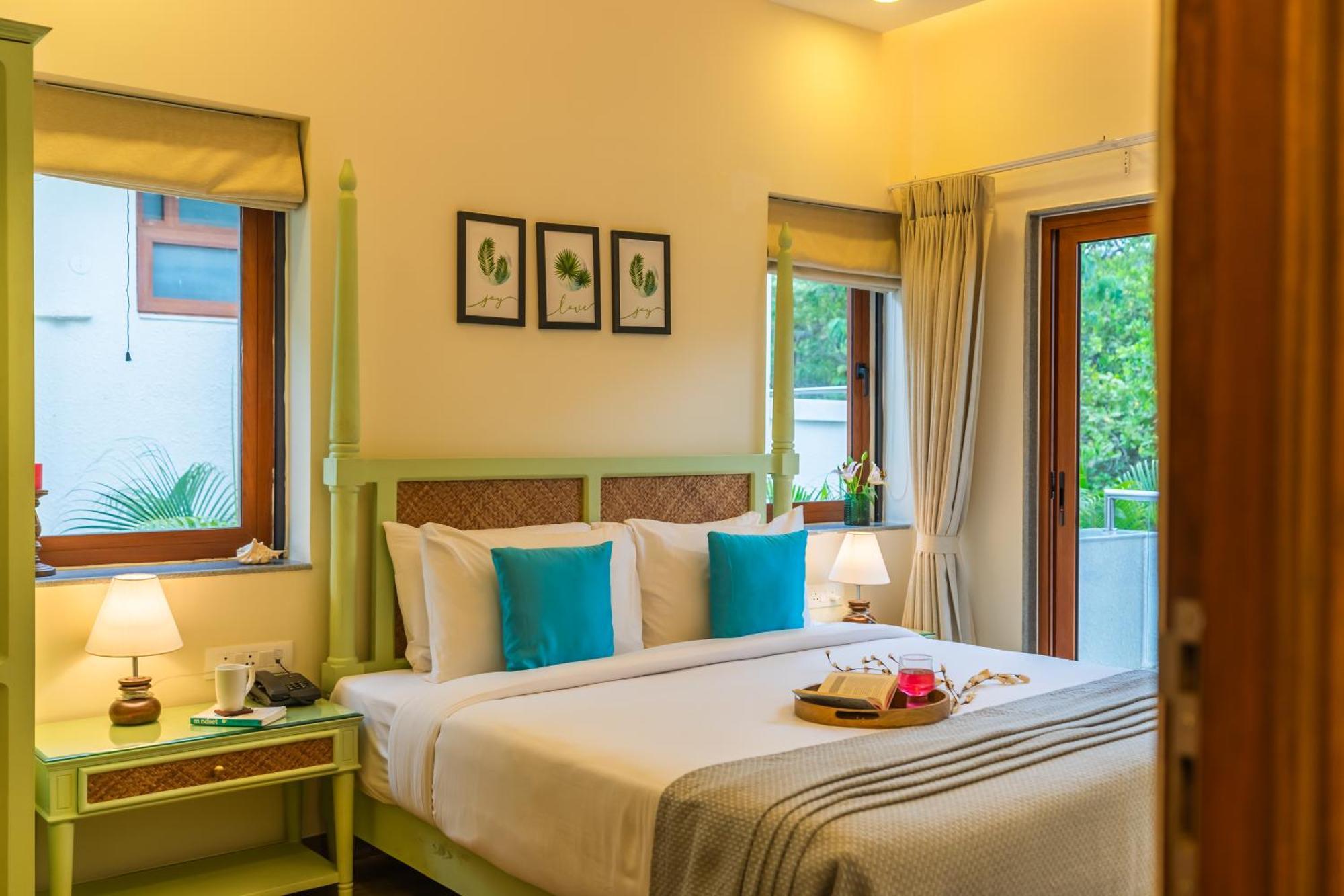 Elivaas 3 Bhk Pvt Pool & Bar - Villa Valerie Oxel Εξωτερικό φωτογραφία
