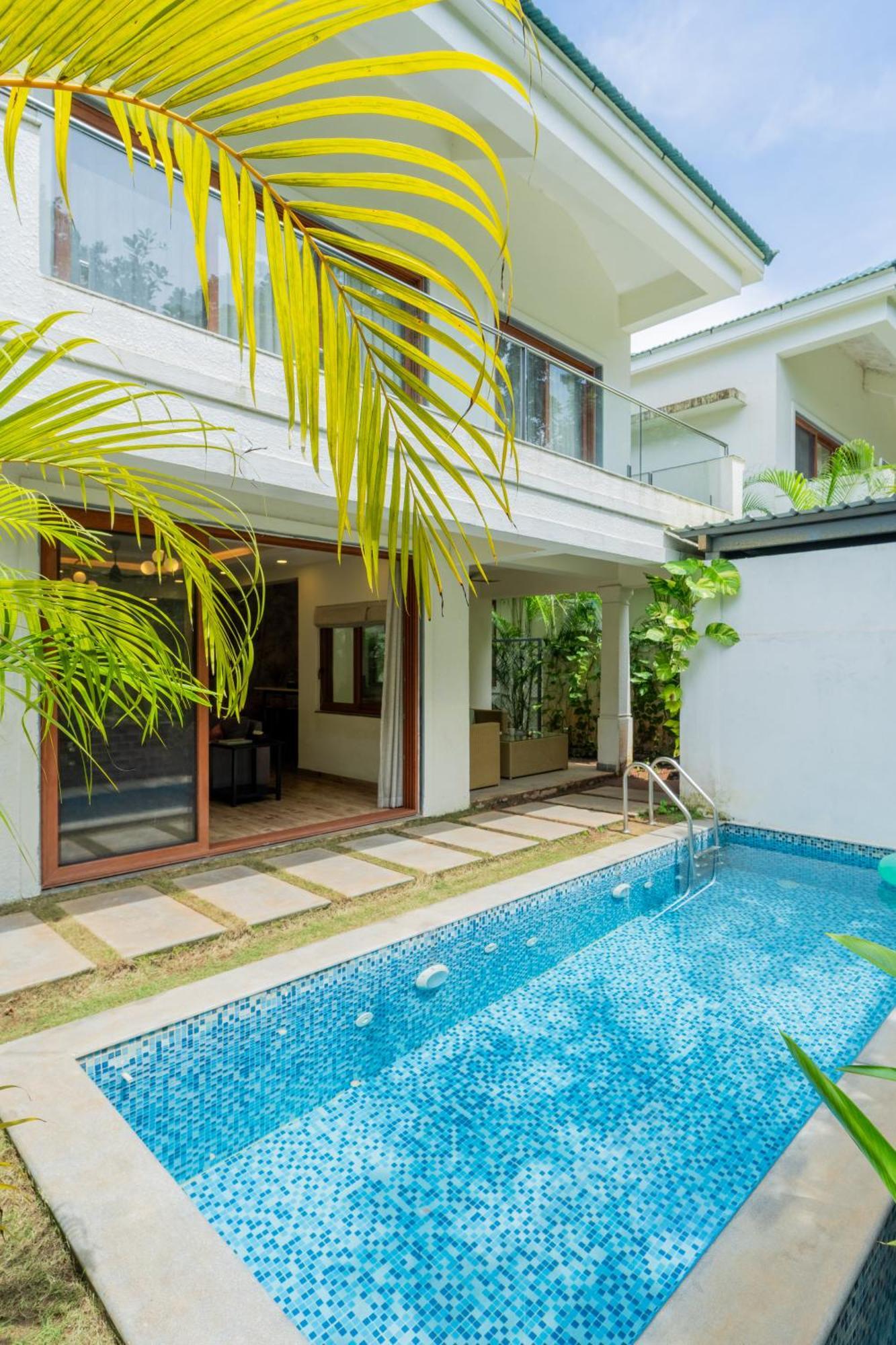 Elivaas 3 Bhk Pvt Pool & Bar - Villa Valerie Oxel Εξωτερικό φωτογραφία
