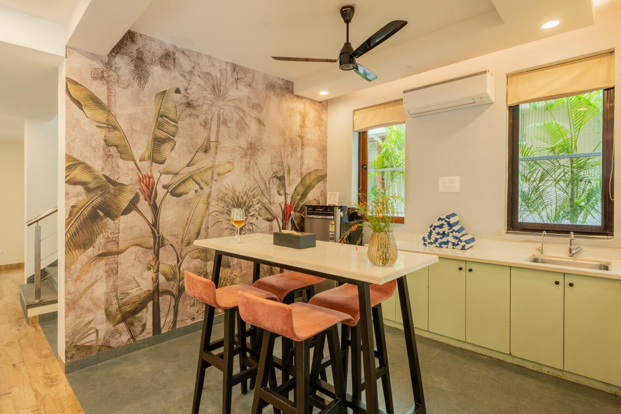 Elivaas 3 Bhk Pvt Pool & Bar - Villa Valerie Oxel Εξωτερικό φωτογραφία