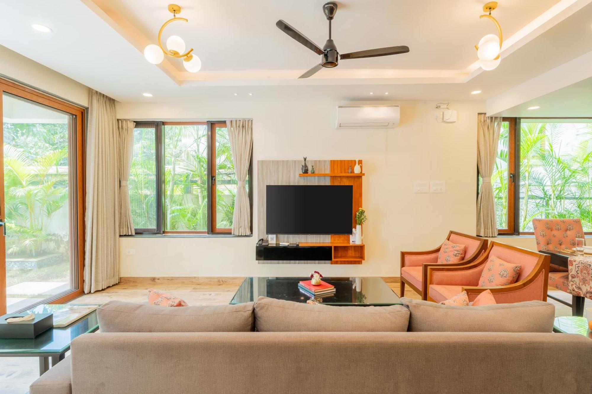 Elivaas 3 Bhk Pvt Pool & Bar - Villa Valerie Oxel Εξωτερικό φωτογραφία